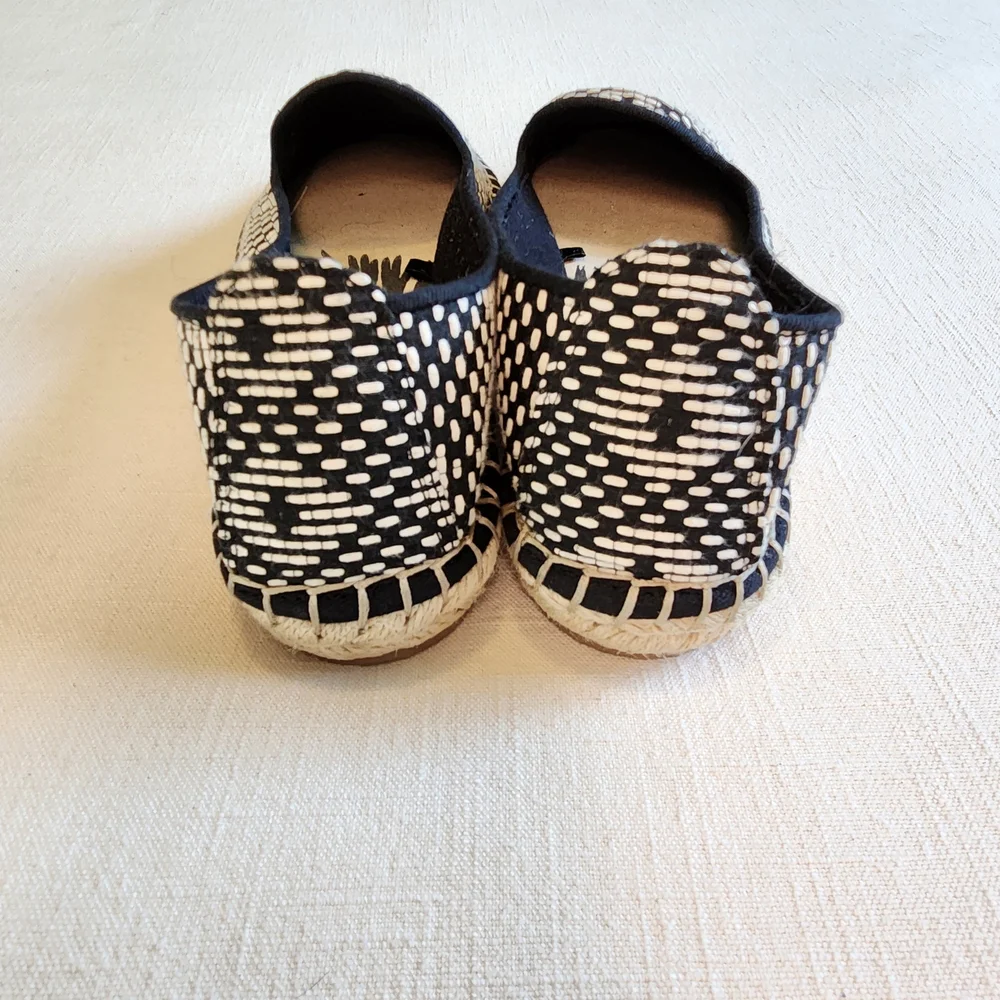 DV by Dolce Vita Women's Black and White Patterned Loafers - Picture 3 of 4